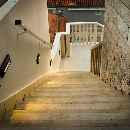 Apartment Tayra *
